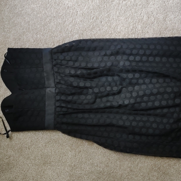 Black strapless dress (White House Black Market) - Picture 2 of 3